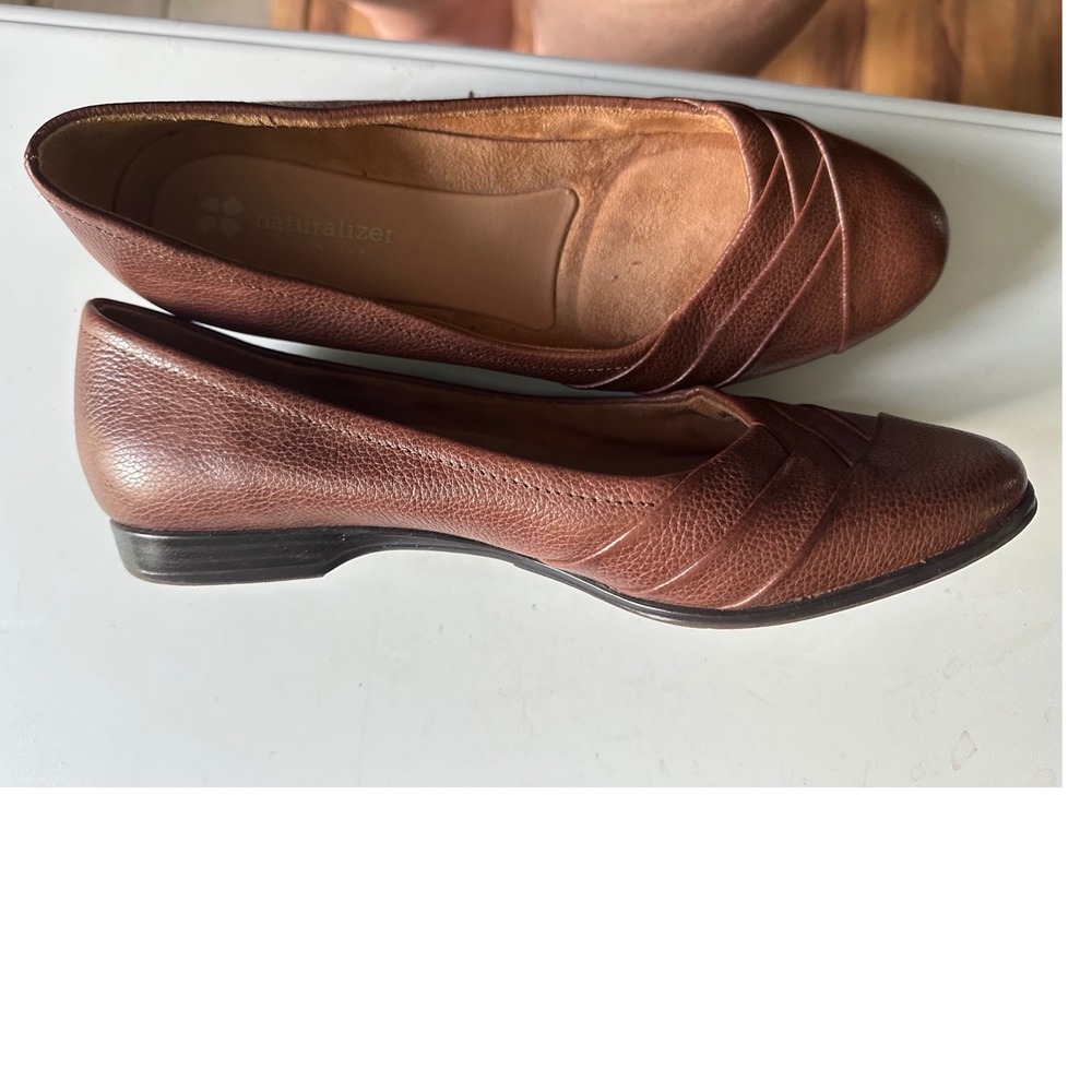 Naturalizer Brown Leather N5 Contour Pleated Round Toe Flats Shoes Womens 9